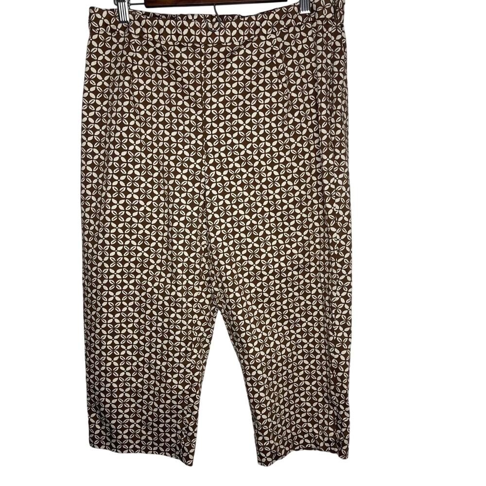 Talbots size 12 petite women's pants cropped size zip light weight brown cream
